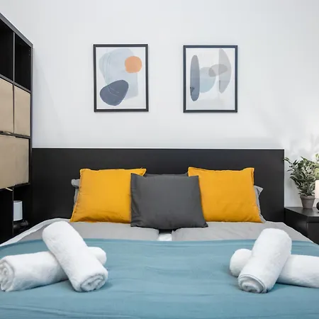 Apartament Beautiful Large F27 *